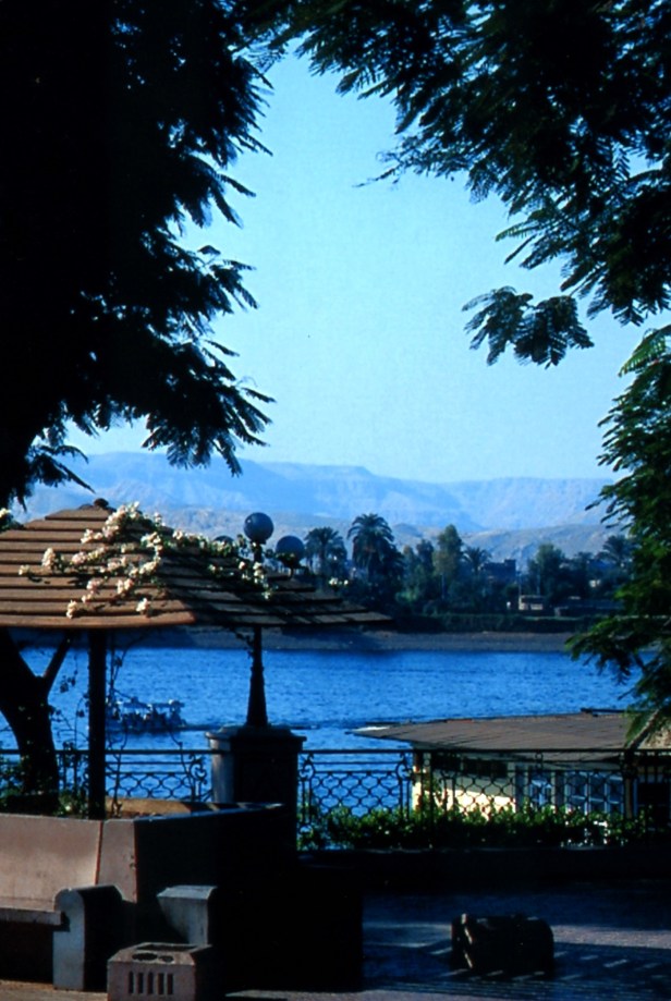 Luxor sulla riva del fiume Nilo.