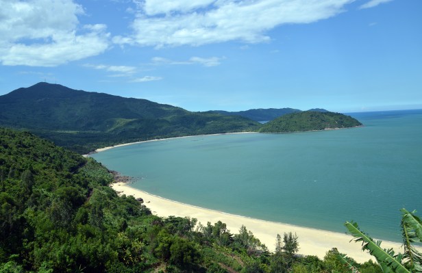 Vista dalla strada tra Hué e Da Nang.