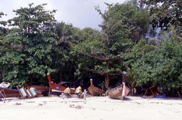 Phuket, ottobre 2004.