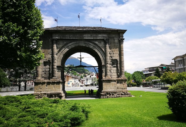 Arco di Augusto, Aosta.