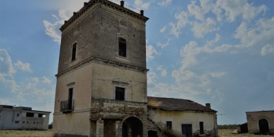 Santa Maria dei Manzi, il palazzetto principale.