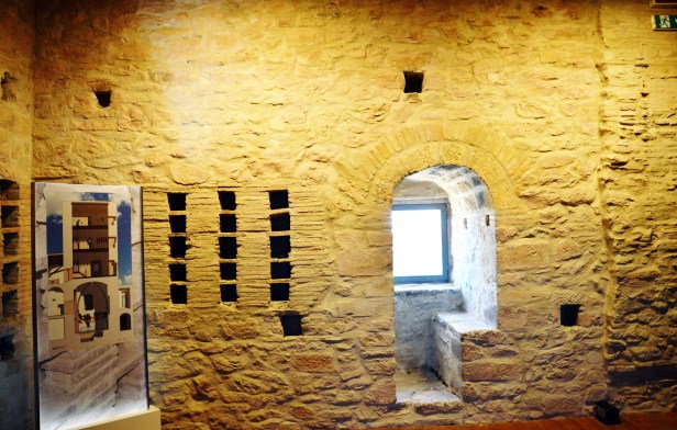 Parte interna della torre.